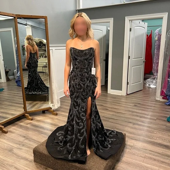 poshmark prom dresses Red Frock Model Red Prom Dress For Sell Sophisticated Teal Hue For A Striking Formal Look. Poshmark Prom Dresses Red Prom